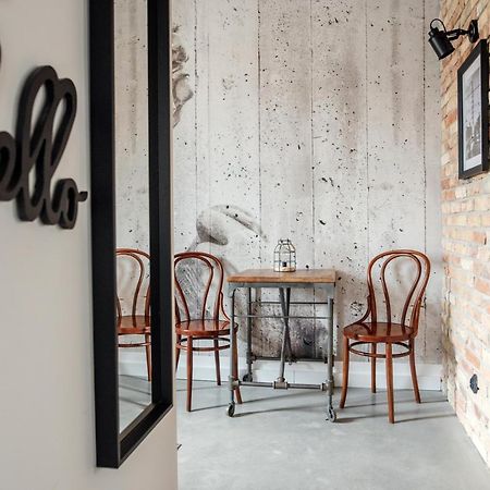 Loftlakasom**** Aparthotel เวสเปรม ภายนอก รูปภาพ