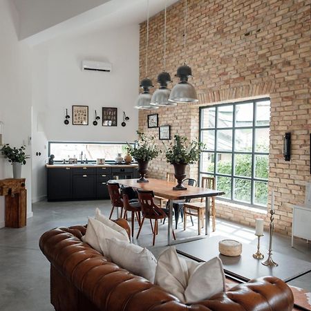 Loftlakasom**** Aparthotel เวสเปรม ภายนอก รูปภาพ
