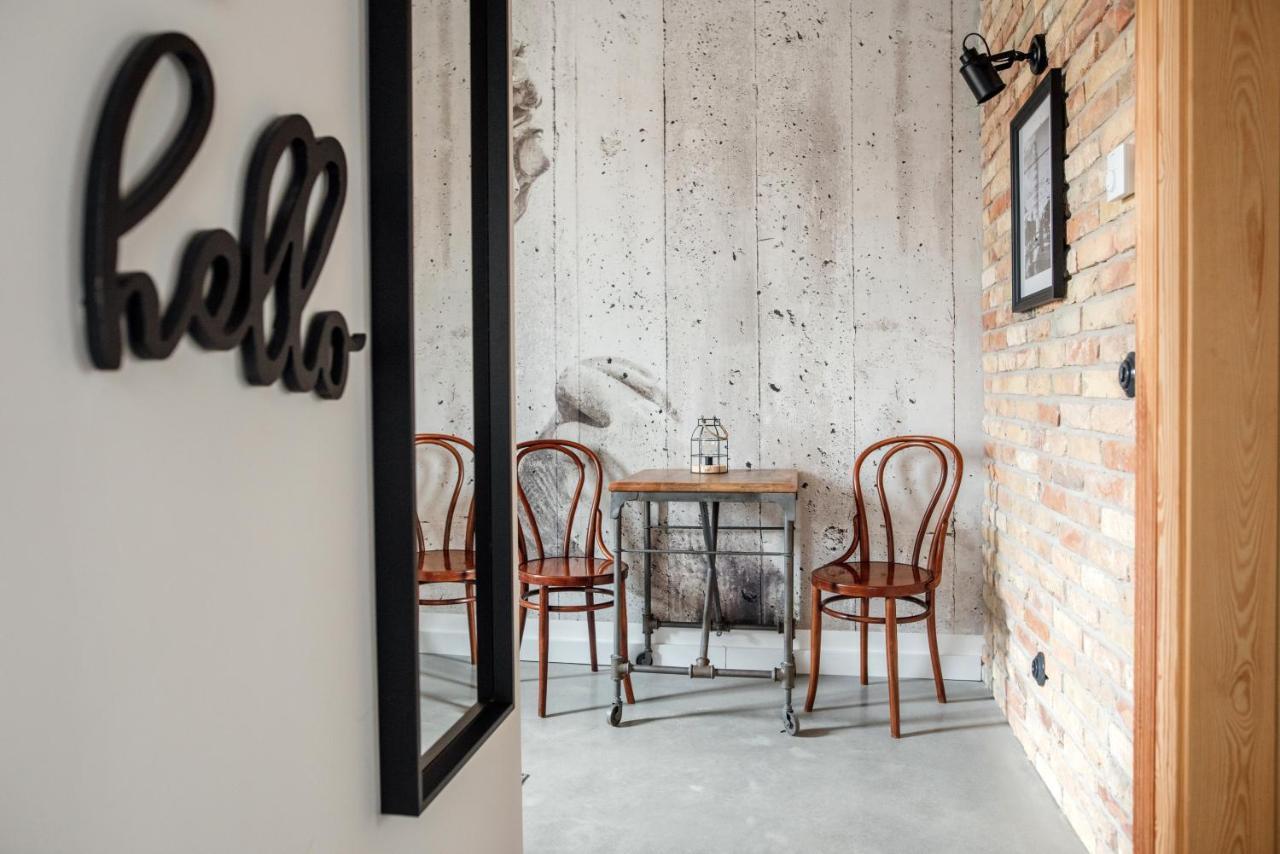 Loftlakasom**** Aparthotel เวสเปรม ภายนอก รูปภาพ