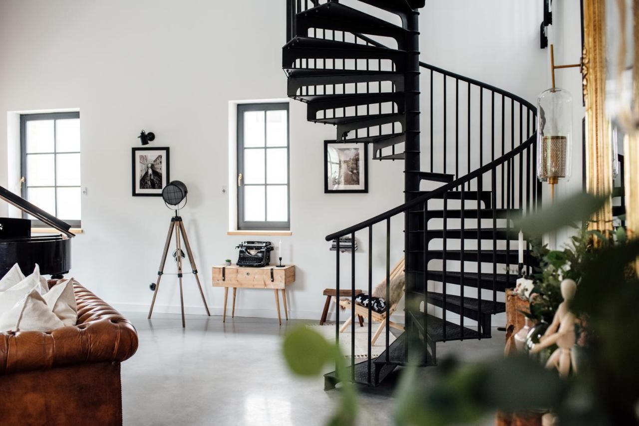 Loftlakasom**** Aparthotel เวสเปรม ภายนอก รูปภาพ
