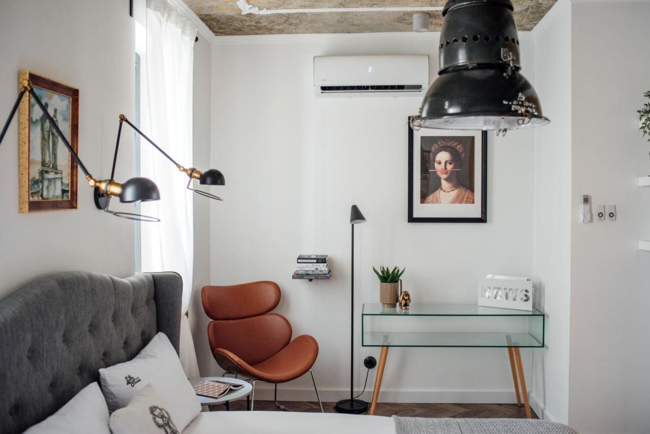 Loftlakasom**** Aparthotel เวสเปรม ภายนอก รูปภาพ