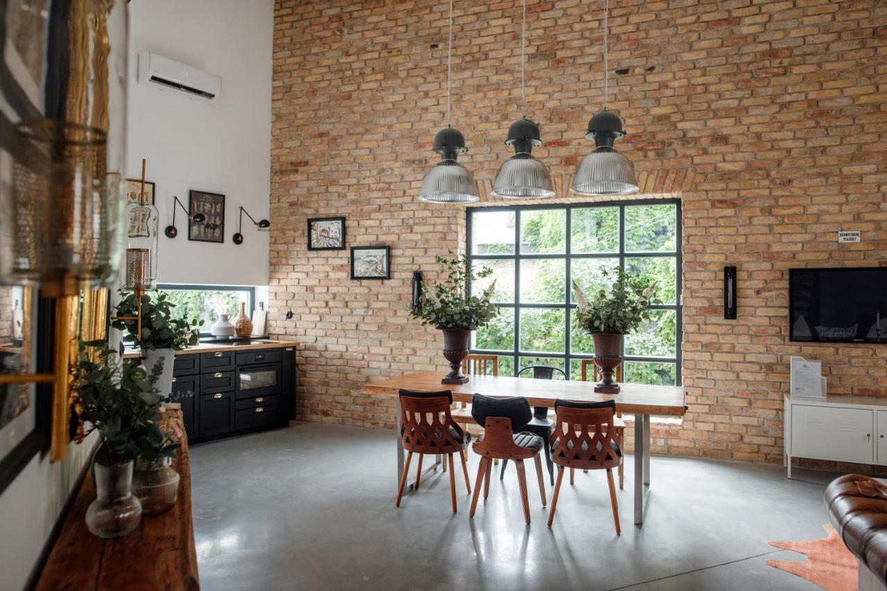 Loftlakasom**** Aparthotel เวสเปรม ภายนอก รูปภาพ